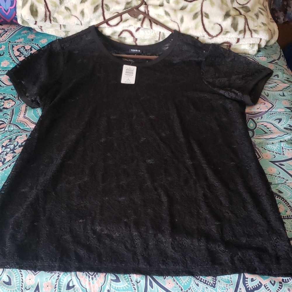 BNWT Torrid sz 3x black lace top